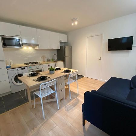 Cozy Flat With Garden Between Paris & Disney ヌイイ・シュル・マルヌ エクステリア 写真